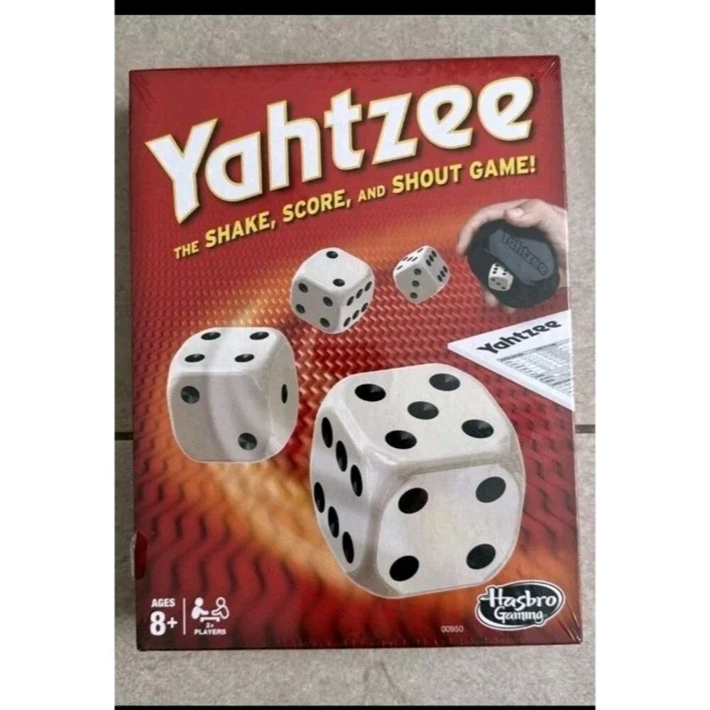 Hasbro Gaming Yahtzee Classic Dice Game Family Fun for Kids and Adults Ages 8+